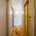 Exclusive 2-Bedroom Retreat In Iconic Mayfair H8