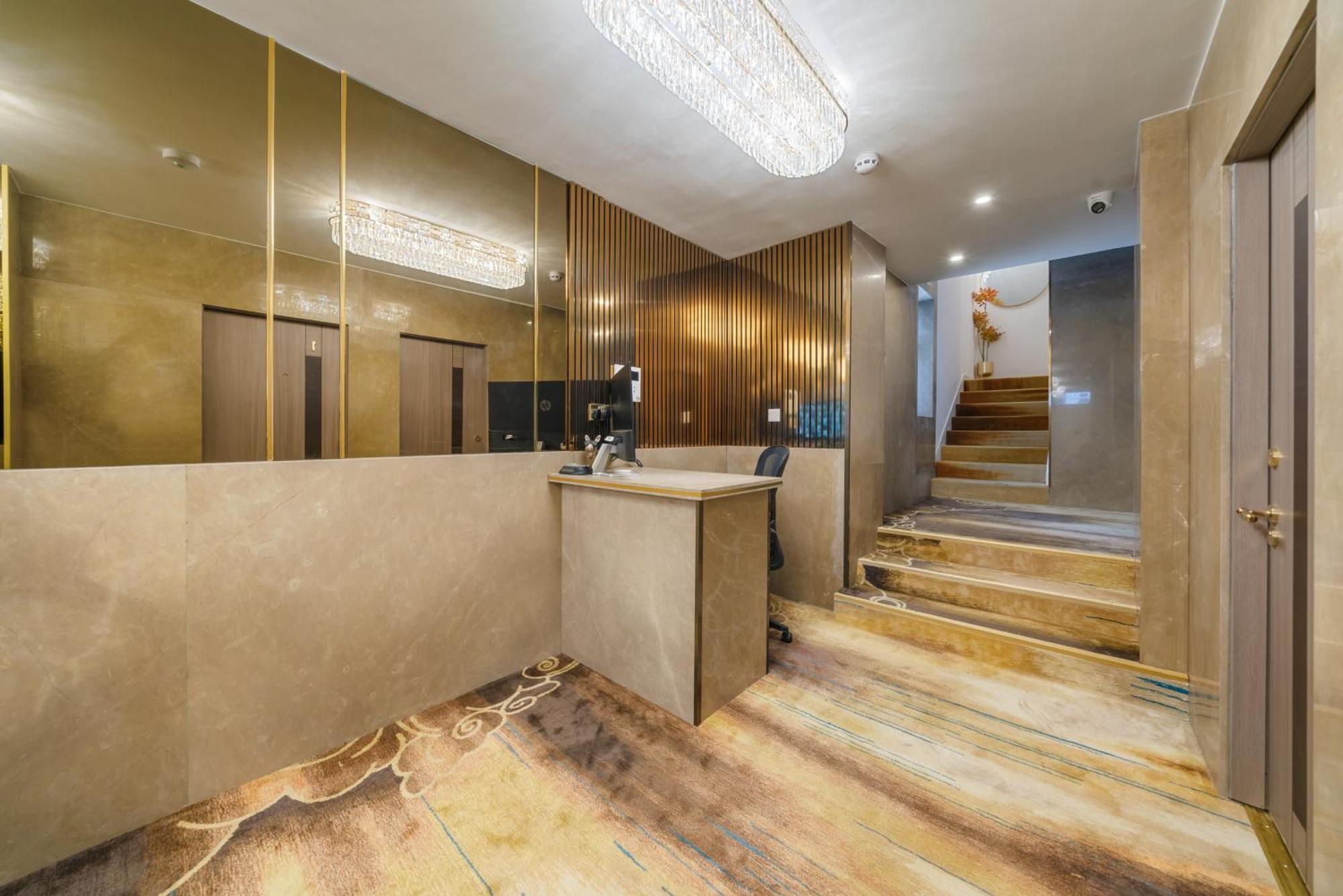 Exclusive 2-bedroom Retreat In Iconic Mayfair H8 Apartment London